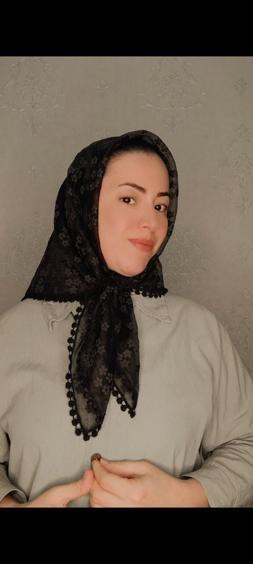 مینی اسکارف تور مشکی شکوفه آدامسی مینی گالری
